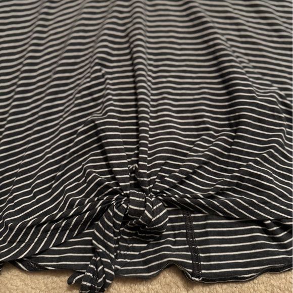 lululemon hooded tie crop top size - Picture 2 of 5